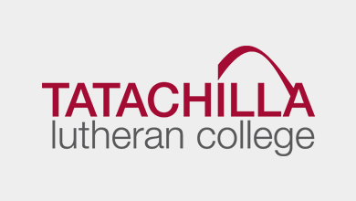Tatachilla Lutheran College校徽