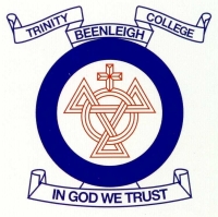 賓利三一學院校徽
