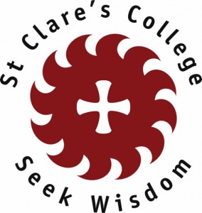 St Clare's College校徽