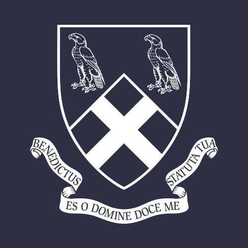 Bradfield College校徽