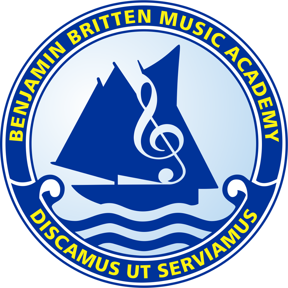 Benjamin Britten Academy of Music & Mathematics校徽