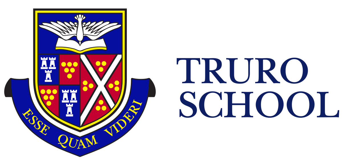 Truro School校徽
