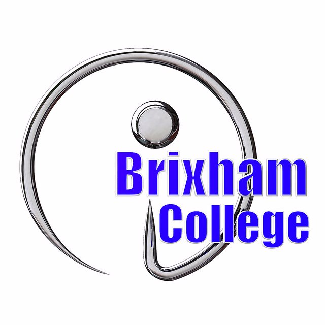 Brixham College校徽