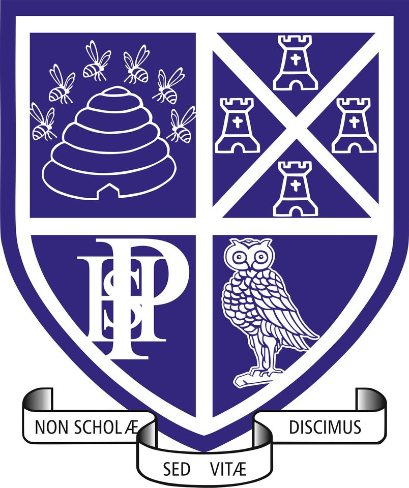 普利茅斯女子中學校徽