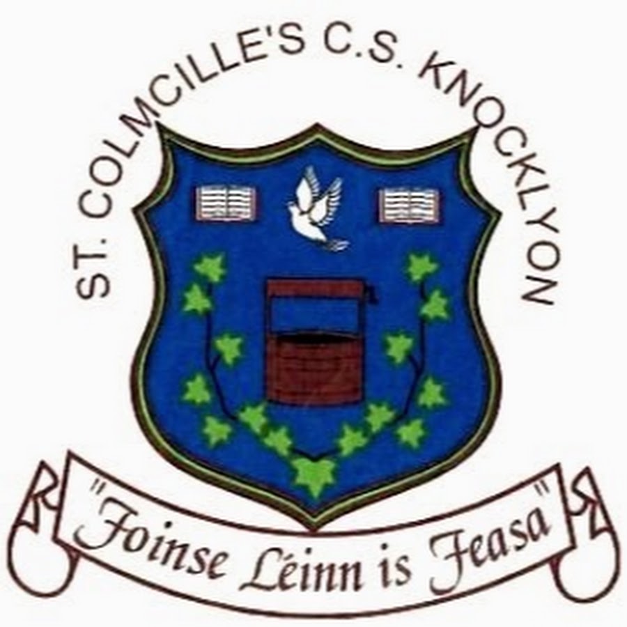 St Colmcille's Community School校徽