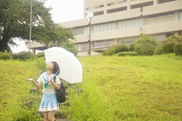 中世古香織