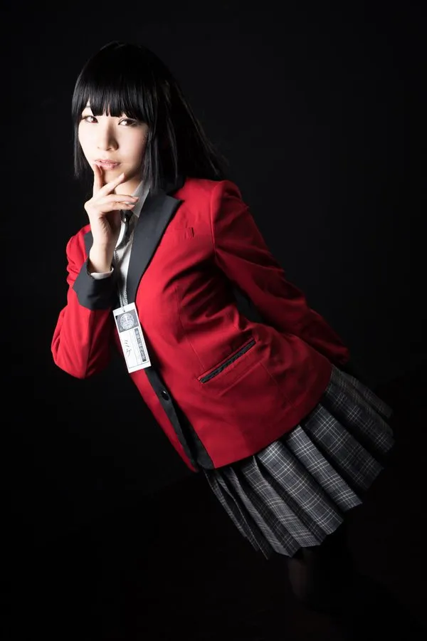 蛇喰 夢子