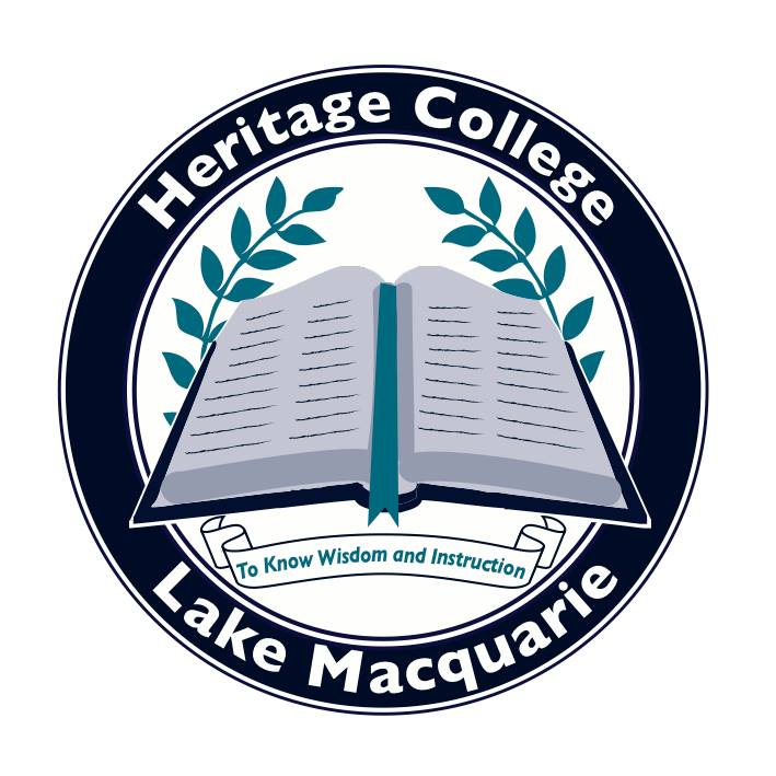 Heritage College Lake Macquarie校徽