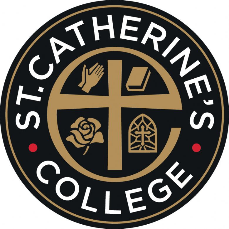 St Catherine's College, Eastbourne校徽