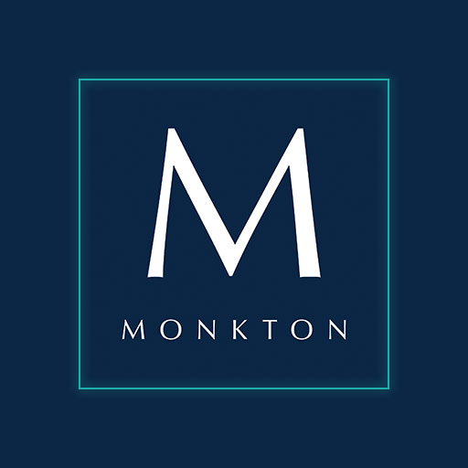 Monkton Combe School校徽