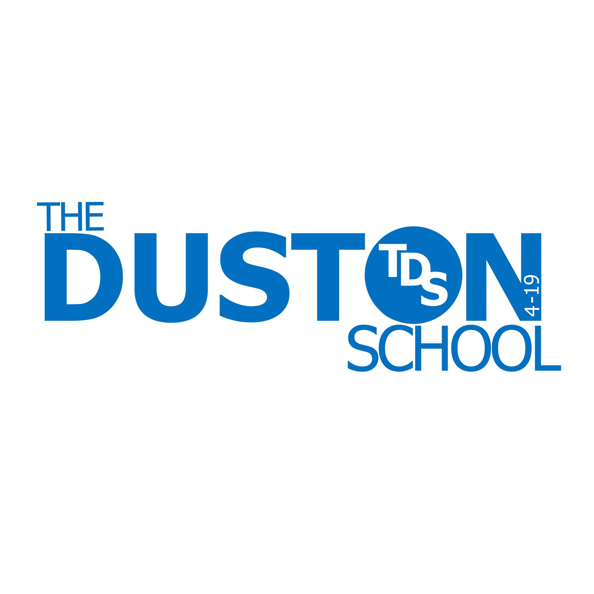 The Duston School校徽