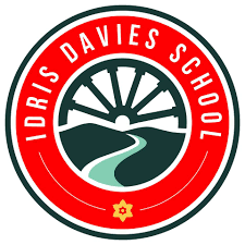 Idris Davies School校徽