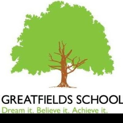Greatfields School校徽