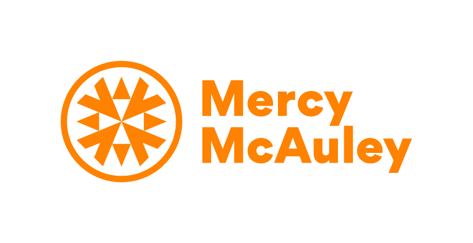 Mercy McAuley High School校徽